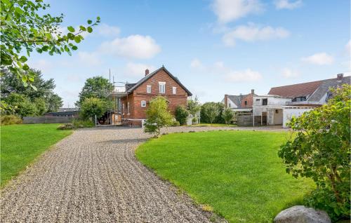 Hojer Apartment | Stunning Apartment In Højer With Wifi