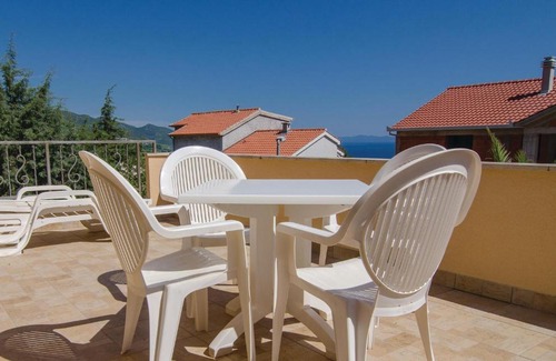 Stankovici Apartment | Stunning Apartment In Orebic With Sauna, Wifi And Outdoor Swimming Pool