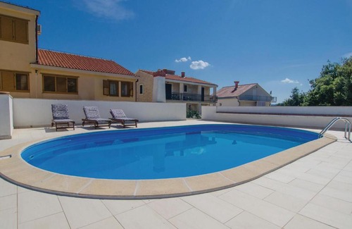 Stankovici Apartment | Stunning Apartment In Orebic With Sauna, Wifi And Outdoor Swimming Pool