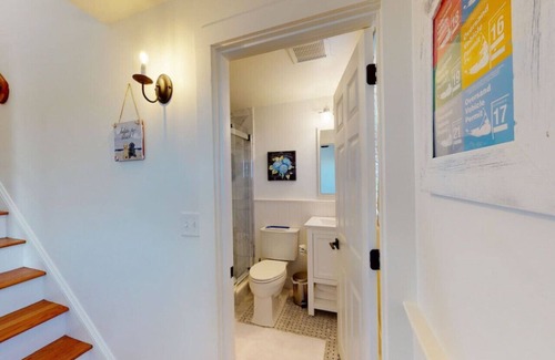 Nantucket House | Stunning Beach Front - w/ Hot Tub & Fire Pit