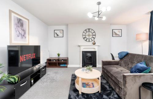 Doncaster Apartment | Stunning Doncaster City Centre Apartment, with 2 Double beds