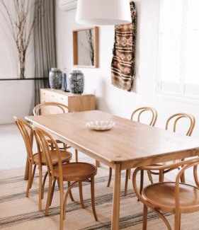 Cooks Hill Apartment | Stunning Flourish ON Bull