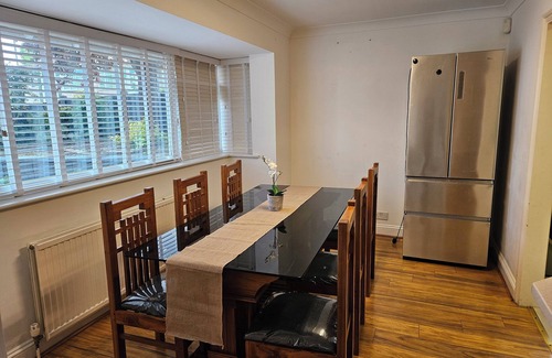 Carshalton Central House | Stunning four bedroom family home in Carshalton.