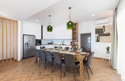 Celina House | Stunning home in Celina