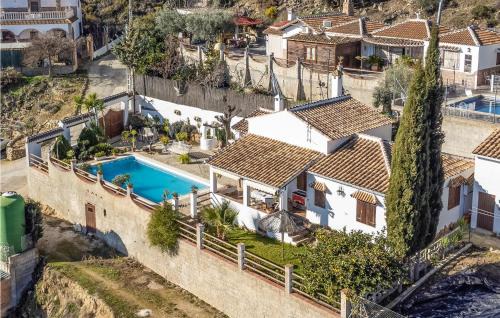 Iznajar House | Stunning Home In Iznajar With Wifi