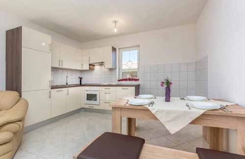 Kapelica House | Stunning home in Kapelica with WiFi