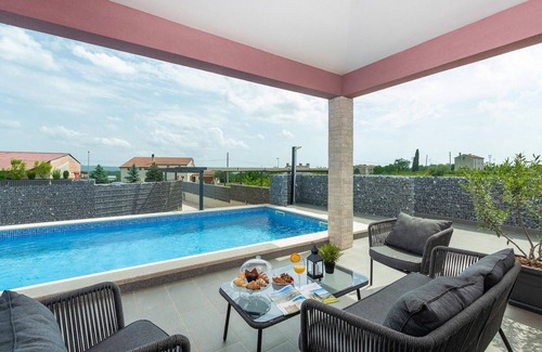 Brtonigla House | Stunning home in Novigrad