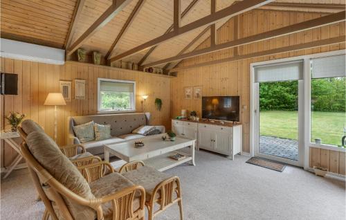 Jegum House | Stunning Home In Oksbøl With Wifi