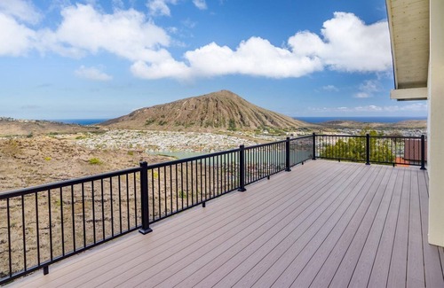 Hawaii Kai House | STUNNING HOME w/ MOUNTAIN AND OCEAN VIEWS - DISCOUNTED SEPT & OCT!