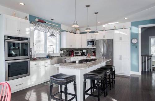 York Beach House | Stunning home with ocean views & quick walk to beaches.