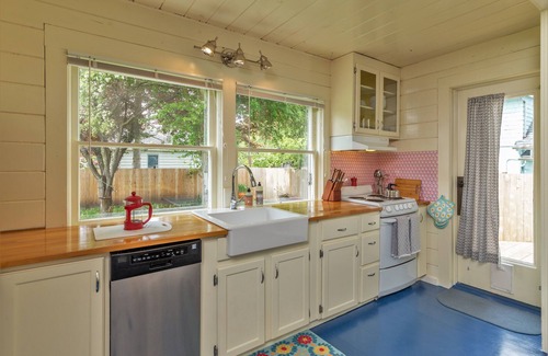 Port Townsend Apartment | Stunning Large Apartment in the Heart of Port Townsend!