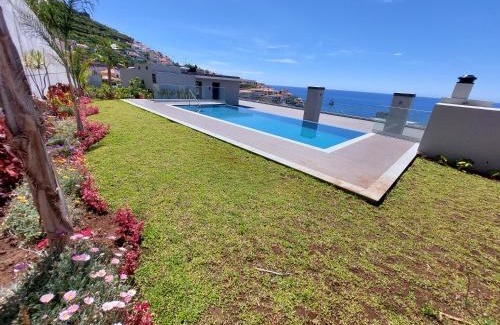 Camara de Lobos Apartment | Stunning Lobos View