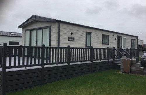Truro Resort | Stunning Lodge with sea and country views, sleeps 6