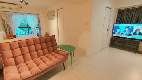 Kabukicho Apartment | Stunning luxury APT with balcony in Tokyo Shinjuku Kabukicho