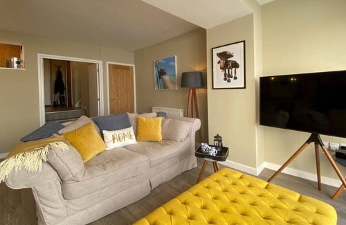 Cotham House | Stunning modern mews house in Clifton