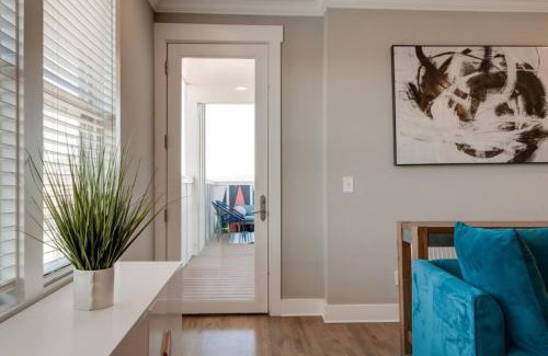 The Nations Apartment | Stunning Nations Condo Minutes from Broadway
