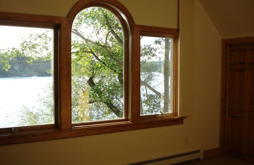 Niverville House | Stunning Newer Lakefront Home Near Berkshires wGourmet Kitchen