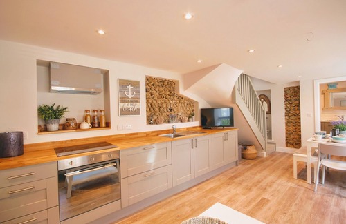 East Runton House | Stunning North Norfolk Home from Home by the Beach