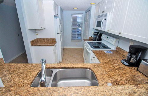 Point East Condo | Stunning Oceanfront Views from 3rd Floor Corner Unit on No-Drive Beach