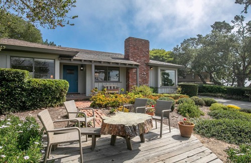 Carmel Woods House | Stunning Ocean Views Close to Golf Wine Tasting Shops Beach