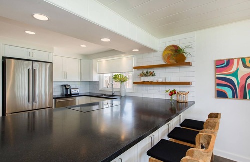 Lanikai House | Stunning Oceanfront Beach House w/AC & Mokulua Isle Views at Lanikai Oceanside
