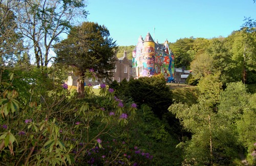 Largs Cabin | Stunning Premium Yurt in Kelburn Estate near Largs