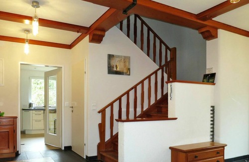 Sankt Martin am Grimming House | Stunning private villa for 10 guests with WIFI, TV, terrace, pets allowed and parking