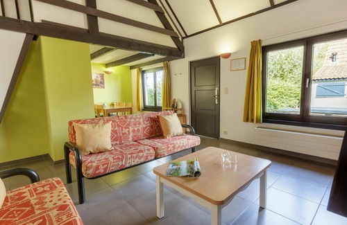 Koksijde House | Stunning private villa for 6 people with WIFI, pool, TV, terrace and parking