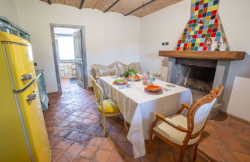 Bagnoregio Villa | Stunning private villa with A/C, WIFI, private pool, TV, patio, pets allowed and panoramic view