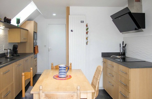 Saint-Michel-en-Greve House | Stunning private villa for 8 guests with WIFI, TV, terrace and pets allowed