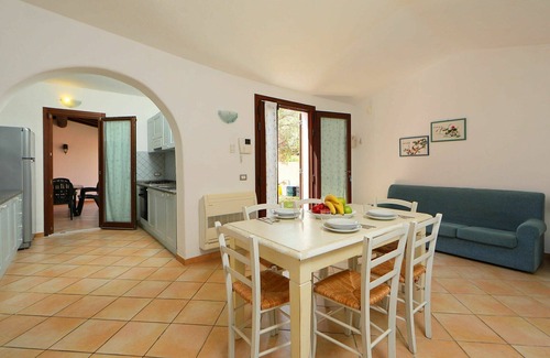 Sant'Elmo House | Stunning private villa for 6 guests with A/C, WIFI, pool, TV, terrace, pets allowed and parking