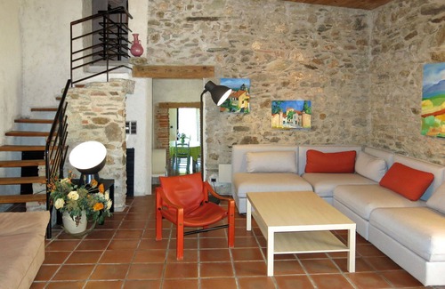 Torderes House | Stunning private villa for 5 people with private pool, WIFI, TV and terrace