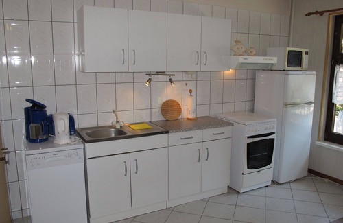 Goldberg House | Stunning private villa for 4 people with TV, patio and pets allowed