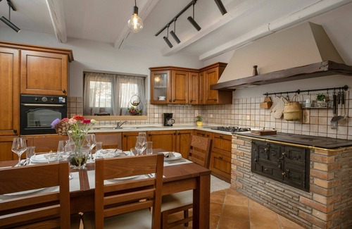 Cepljani House | Stunning private villa for 7 people with private pool, WIFI, A/C, TV, terrace and parking