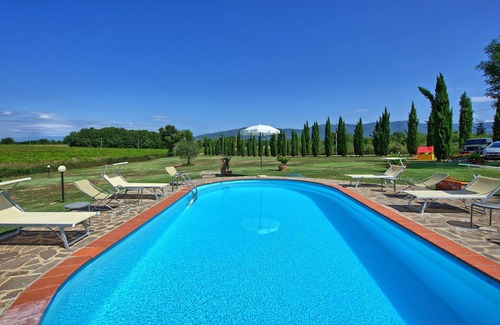Le Piazze Villa | Stunning private villa with WIFI, private pool, TV, pets allowed, panoramic view, close to Arezzo