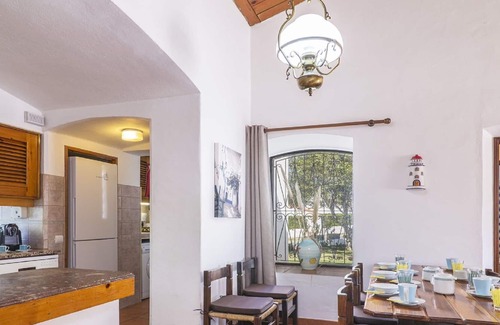 Areias de Sao Joao Villa | Stunning private villa for 8 people with private pool, TV, patio and parking
