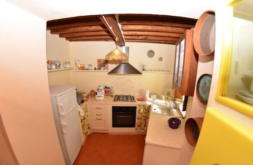 Cascine-La Croce Villa | Stunning private villa with A/C, WIFI, private pool, veranda and pets allowed, close to Lucca