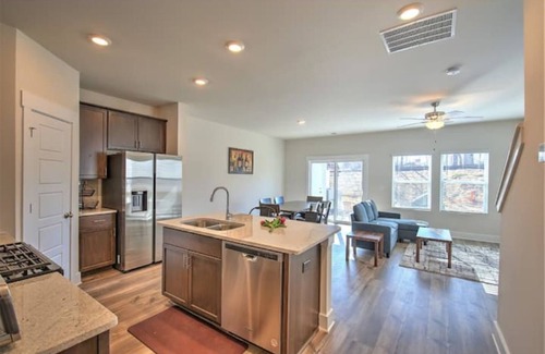 Greer House | Stunning Townhome in Greer