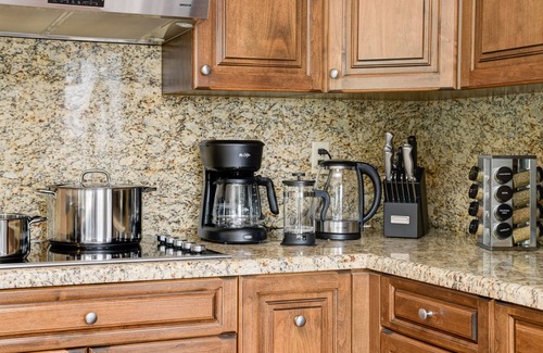 Fire Mountain House | STUNNING VALLEY VIEWS | NEAR LEGOLAND & CARLSBAD