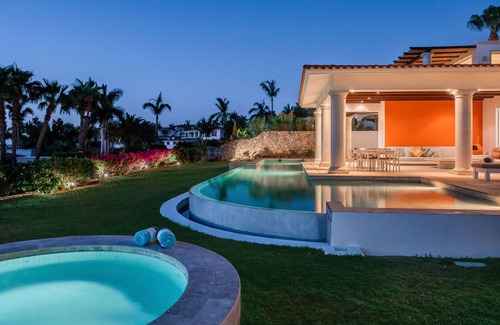 San Jose del Cabo Villa | Stunning Villa in Palmilla w/Chef, Butler, Chauffeur and Yacht included!