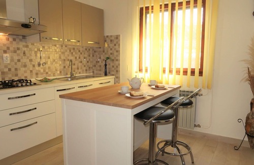 Paradiz House | Stunning villa for 8 people with A/C, private pool, WIFI, TV and terrace