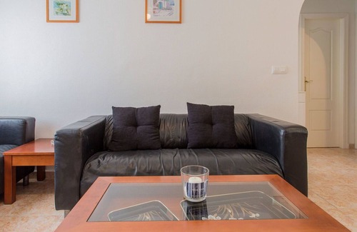 Los Alcazares House | Stunning villa for 4 people with A/C, WIFI, pool, TV and terrace