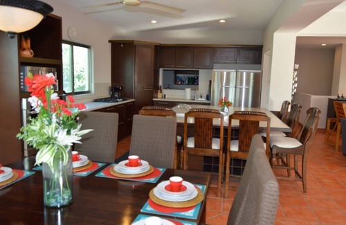 Cabo Bello House | STUNNING VILLA IN EXCLUSIVE CABO NEIGHBORHOOD!