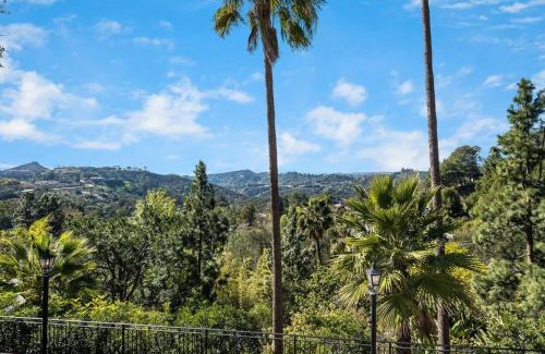 Beverly Hills Villa | Stunning Villa Oasis in Beverly Hills