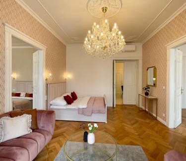Stare Mesto Apartment | Stupartska Grand Residence