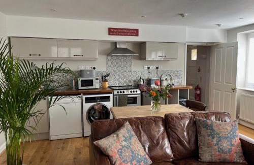 Piddlehinton Apartment | Stylish 1-bed Cottage Escape in Piddlehinton