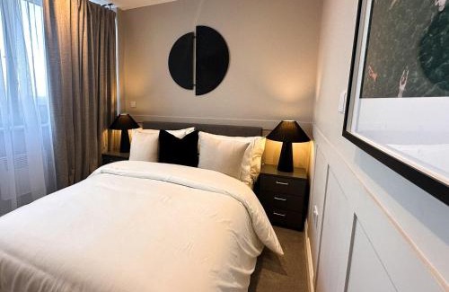 Wakefield Apartment | Stylish 1BD Flat, Calm, Light-Filled & Central