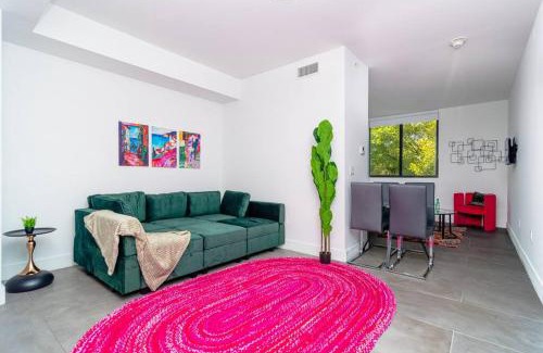 East Little Havana Apartment | Stylish 1BR Suite with King Bed Walk to Marlins Park & Brickell