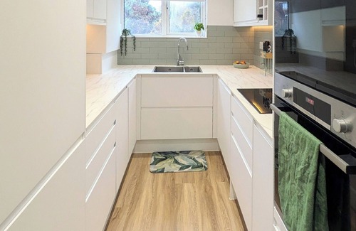 North Finchley Apartment | Stylish 2 Bedroom Apartment in North Finchley