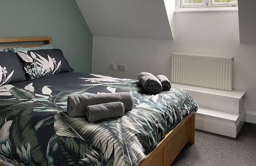 Whitstable House | Stylish 2 bedroom Cottage in Central Whitstable
